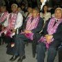 Ireo mpikabary namany.